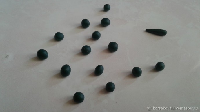 Создаем брошь "Букет двухцветных роз": часть 3 Создаем брошь "Букет двухцветных роз": часть 3