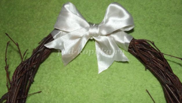 ​Декоративный венок: часть 2