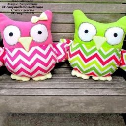 ​Шьем интерьерную подушку-совушку из ткани с набивным рисунком