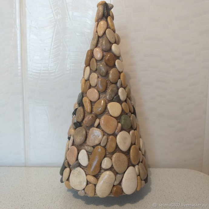 Ёлка из камней: часть 2