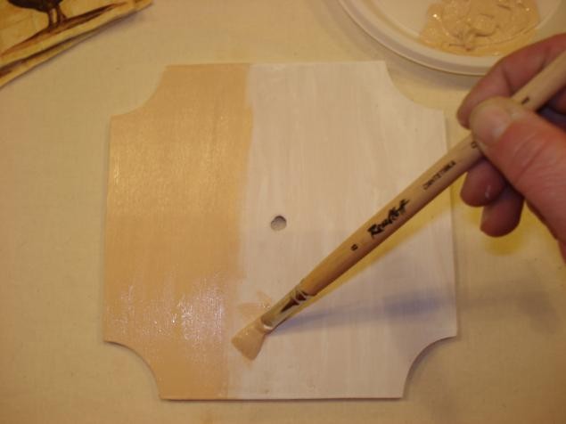 Декорируем часы в технике декупаж