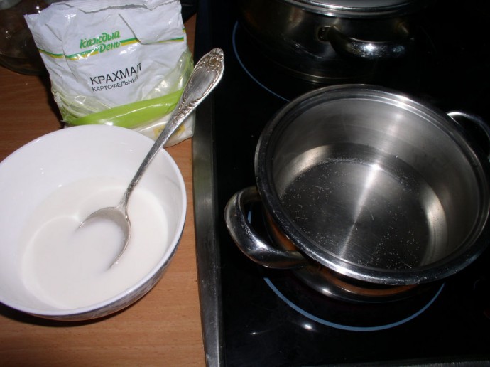 Как сшить ажурные ёлочки из кружева