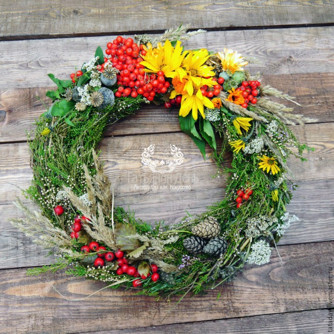 ​Создаем интерьерную композицию "Праздничный веночек": часть 3