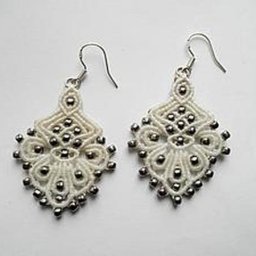 Плетем серьги в технике микро-макраме: часть 1