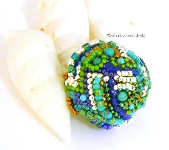 Потрясающе красивые оплетенные бусины