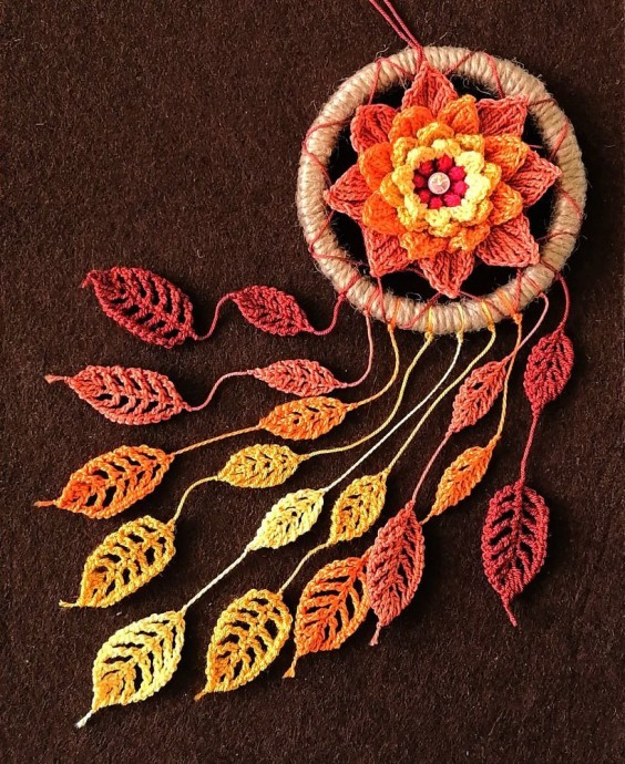 Вяжем маленькие листочки крючком