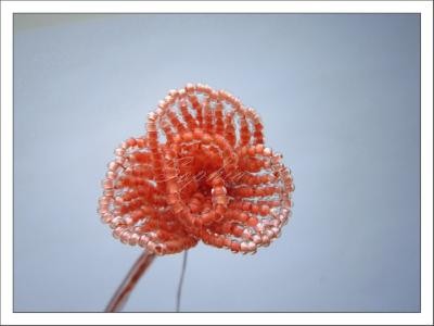 Создаем куст роз из бисера: часть 3