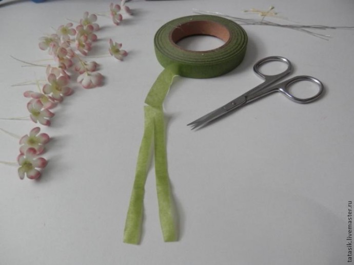 ​Создаем миниатюрные цветы из фоамирана: часть 2