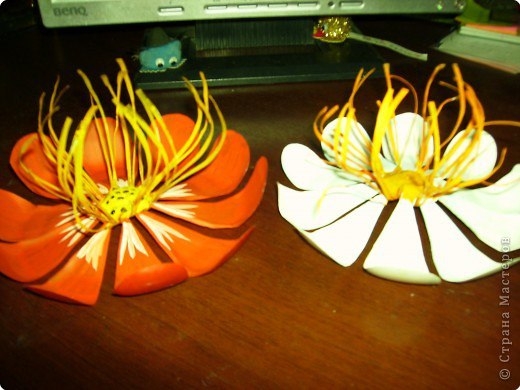 Цветы из пластиковых бутылок