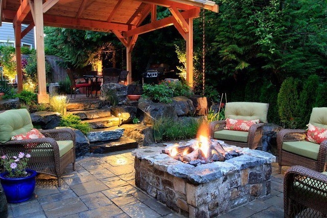 Идеи для любителей посидеть на даче у костра