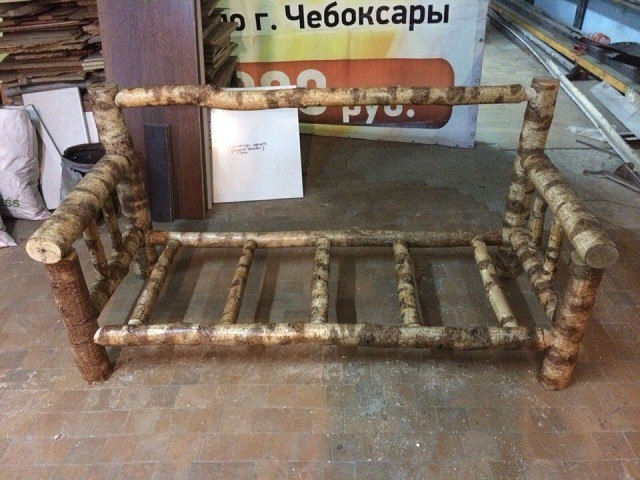 Как сделать диван из подручных средств