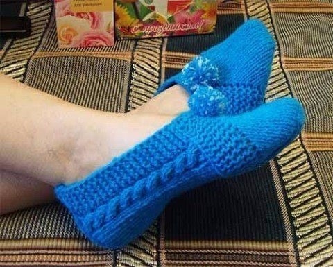 Вязаные тапочки без швов