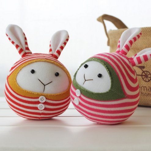 Шикарные яркие игрушки из ...носков