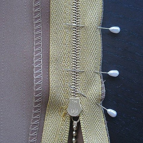 Как вшить молнию