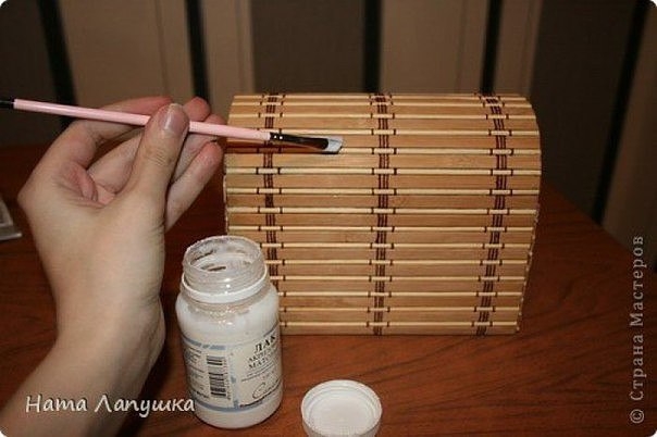 Сундучок из деревянной салфетки