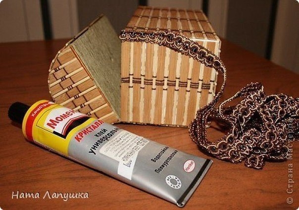 Сундучок из деревянной салфетки