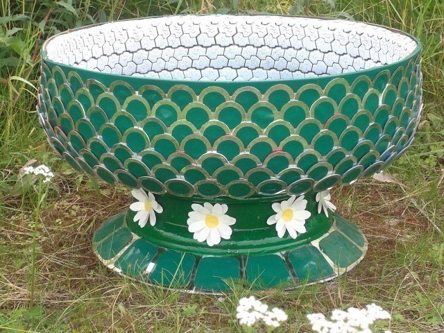 Необычные вазоны из покрышек своими руками.