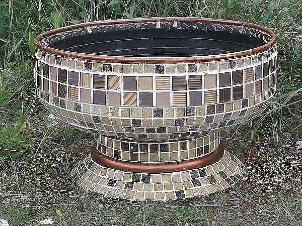 Необычные вазоны из покрышек своими руками.