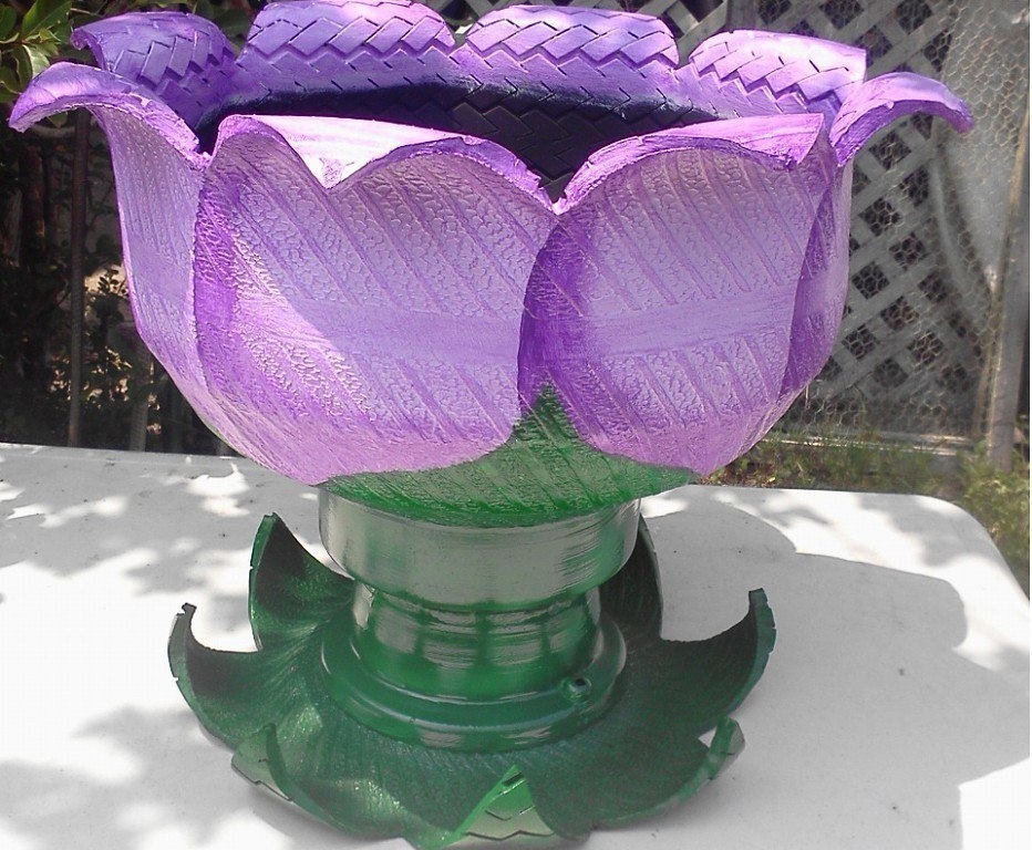 Необычные вазоны из покрышек своими руками.