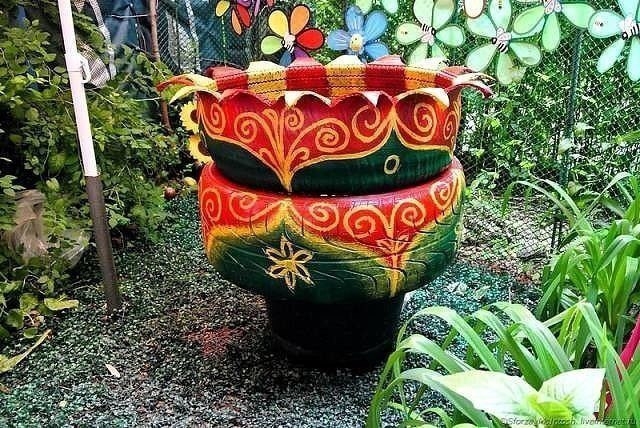 Необычные вазоны из покрышек своими руками.