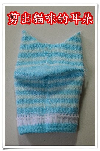 Милые котята из носков. Мастер-класс.