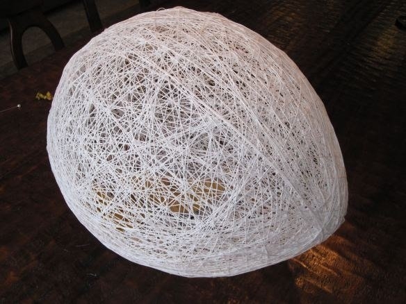 Пасхальные шары из ниток