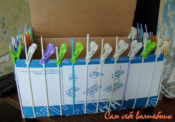 Плетём стильный сундучок из газетных трубочек