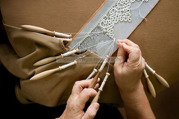 Магия создания кружева...