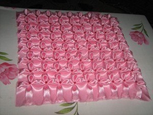 Мастер-класс по изготовлению розовой подушки
