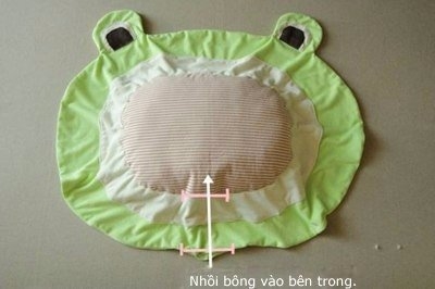 Уютная кроватка для любой кошечки.