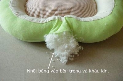 Уютная кроватка для любой кошечки.