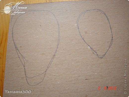 Виноградная гроздь из фисташек