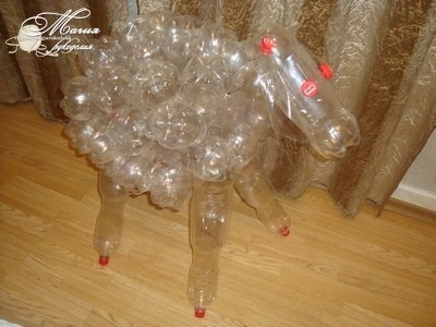 Овечка из пластиковых бутылок...