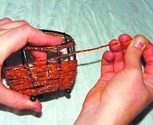 МК Подсвечник из бисера