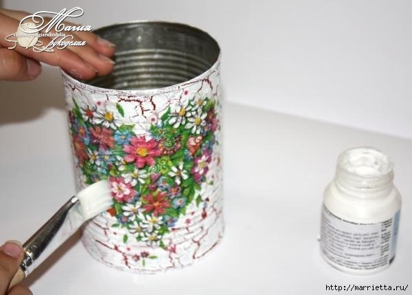 Декупаж железной банки. Фото мастер-класс