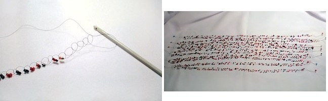 Воздушное колье, связанное крючком из бисера и камней.