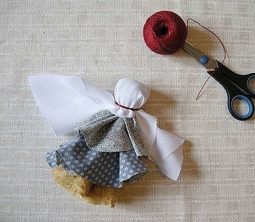 Лялька-мотанка.