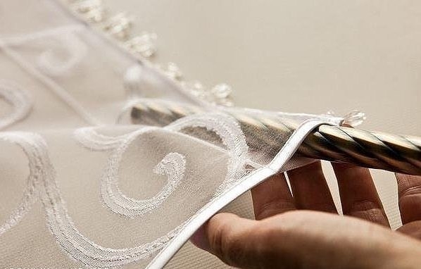 Декоративная панель-занавеска.