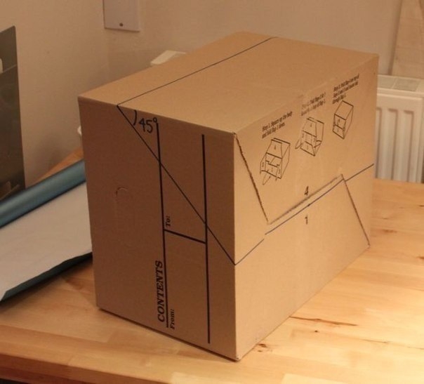 Лайтбокс из картонной коробки для фотографирования своих работ.