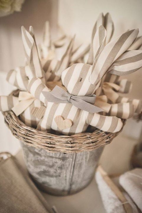 Зайки с выкройкой.