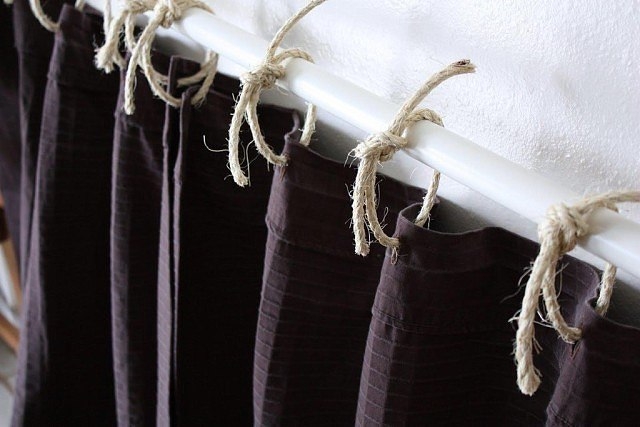 Необычные способы повесить штору.