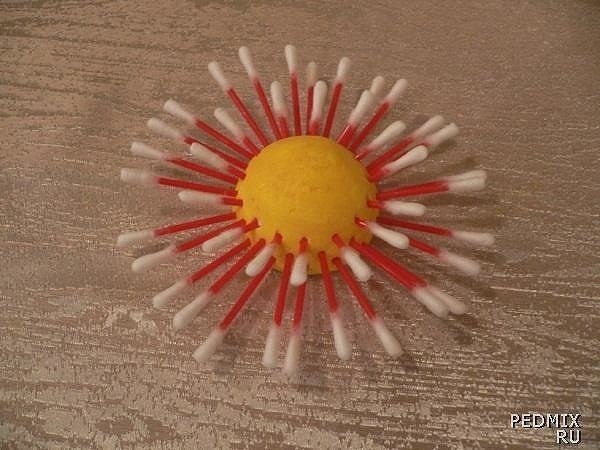 Цветочные фантазии из ватных палочек. Идея для творчества с детьми. Цветочные фантазии из ватных палочек. Идея для творчества с детьми.