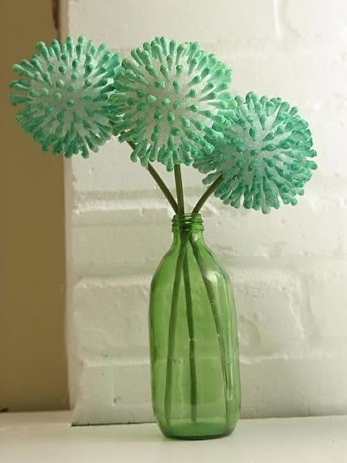 Цветочные фантазии из ватных палочек. Идея для творчества с детьми. Цветочные фантазии из ватных палочек. Идея для творчества с детьми.