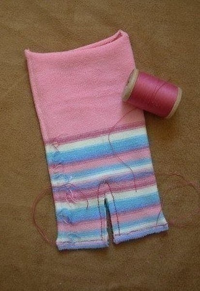 Хрюшка - игрушка из носка