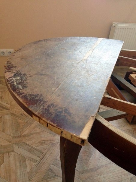 Новая жизнь старого стола.