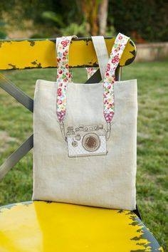 Сумки с вышивкой.