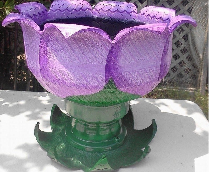 Вазоны из покрышек. еще одна идея со старыми покрышками.