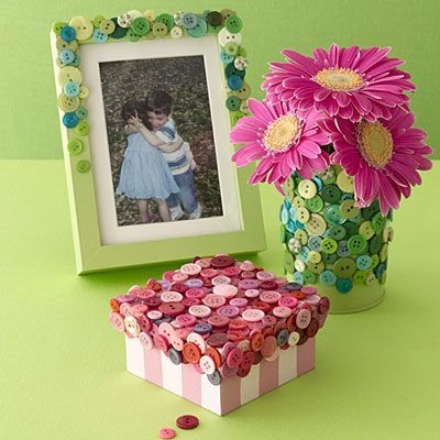 Идеи поделок из ненужных пуговиц.