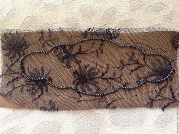 МК Браслет с кружевом бисером и стразами