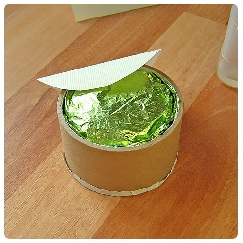 Как сделать круглую упаковку для подарка